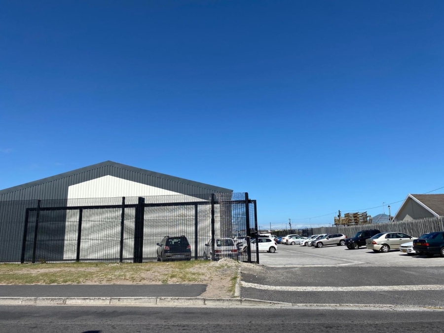 To Let Commercial Property for Rent in Retreat Western Cape